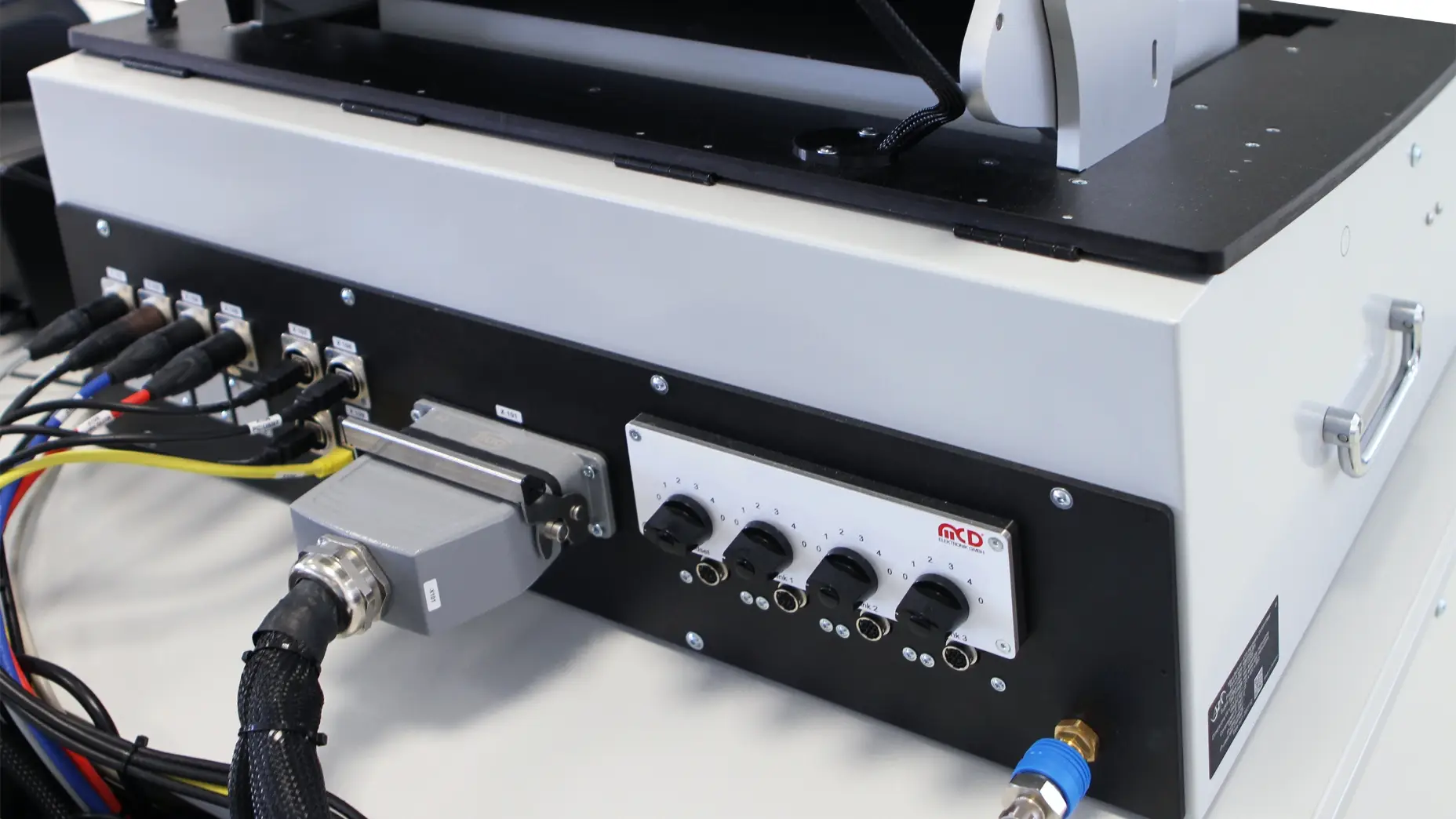 EOLT headset control units_mcd-007